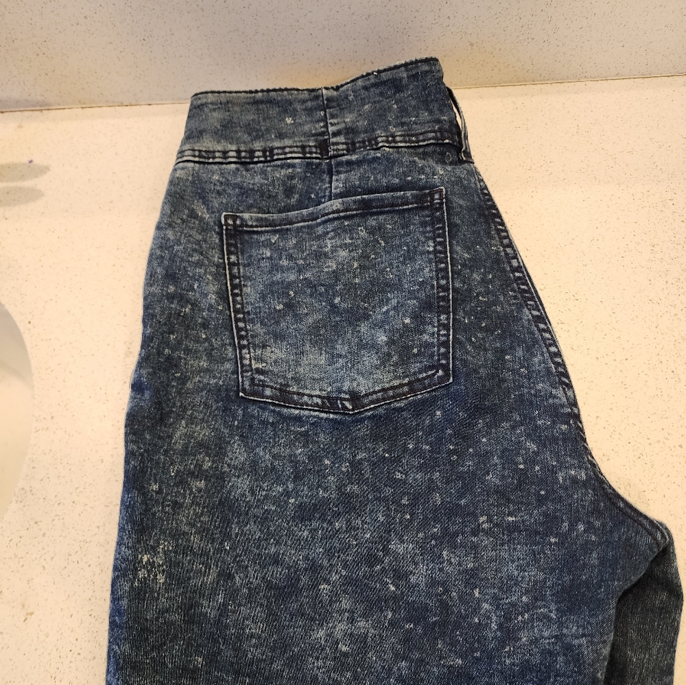 No Boundaries Women's Jeans Size 17, Straight Stretch leggings
